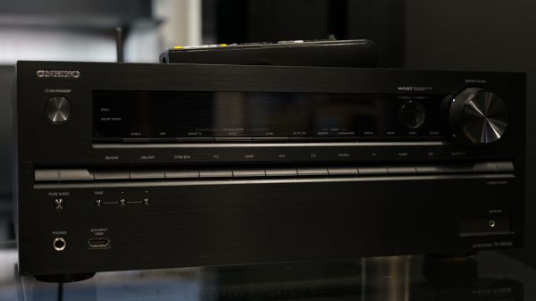 Onkyo TX-NR646